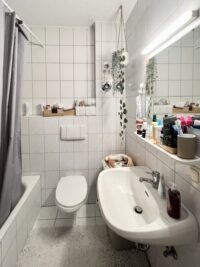 Bad mit Wanne